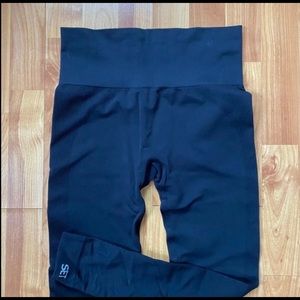 BLACK SET ACTIVE LEGGINGS